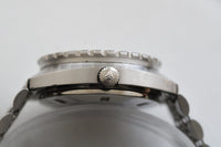 Vintage Doxa Synchron Professional Sub300T c.1968-75. with Bracelet.