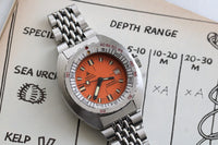 Vintage Doxa Synchron Professional Sub300T c.1968-75. with Bracelet.