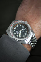 Vintage Doxa Synchron Sharkhunter Sub300T c.1968-75. with Bracelet.