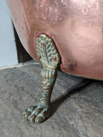 Stunning English Victorian Antique Copper & Brass Lion Mask Handle & Paw Feet Kindling Log Bucket