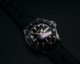 Rare Vintage Oriosa Devil Divers Wristwatch