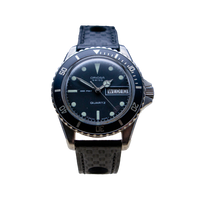 Rare Vintage Oriosa Devil Divers Wristwatch