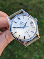 Awesome Vintage Omega Constellation Automatic Chronometer "Dog Leg" Lugs Wristwatch