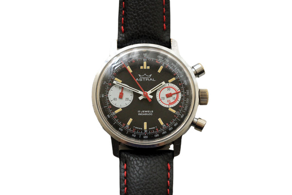 Vintage Smiths Astral Chronograph Wristwatch Valjoux 7733 with Box